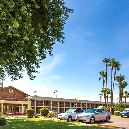 Howard Johnson By Wyndham Scottsdale Old Town Zewnętrze zdjęcie
