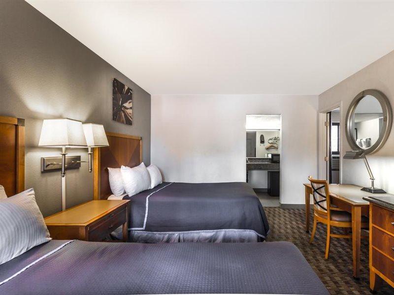 Howard Johnson By Wyndham Scottsdale Old Town Zewnętrze zdjęcie