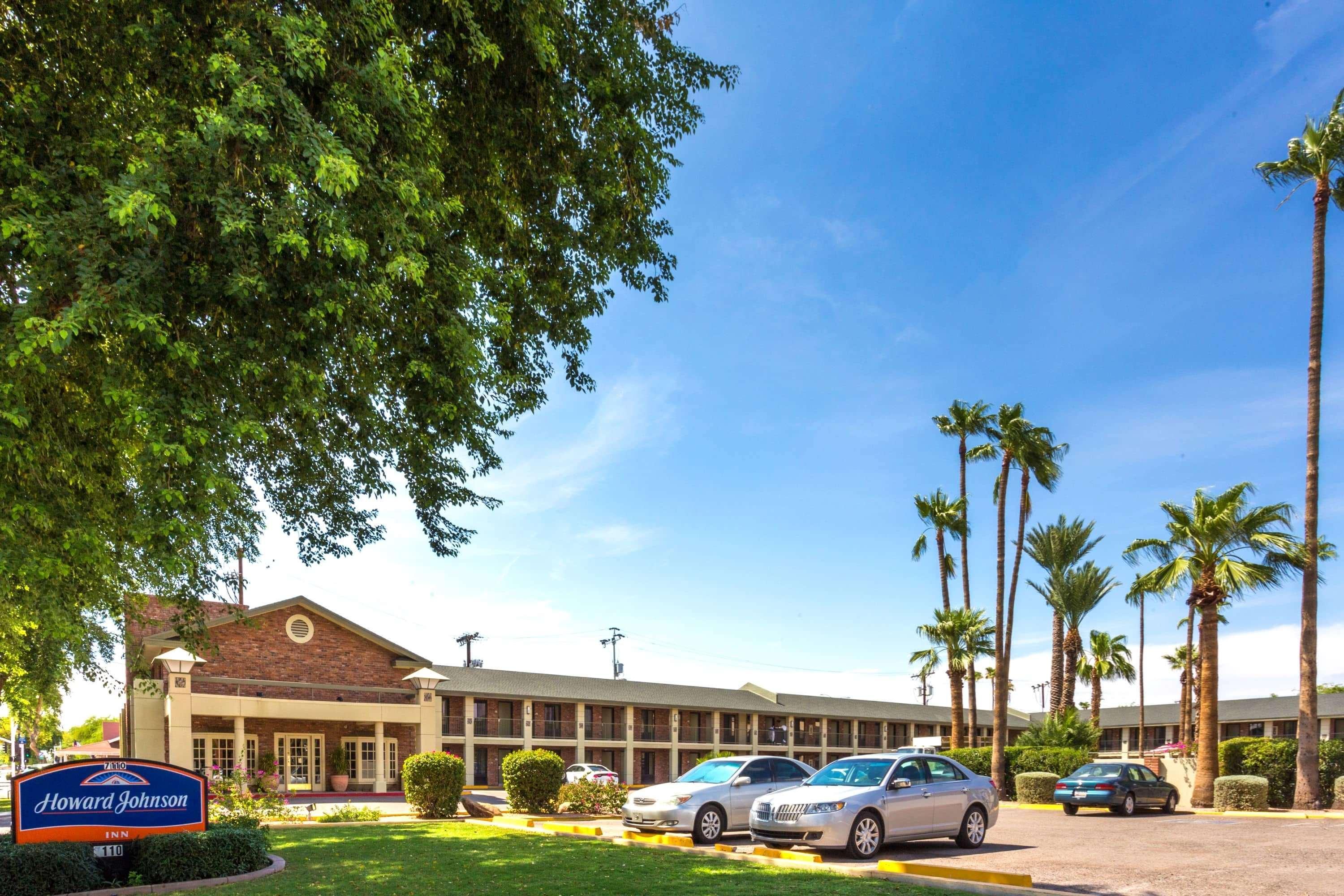 Howard Johnson By Wyndham Scottsdale Old Town Zewnętrze zdjęcie